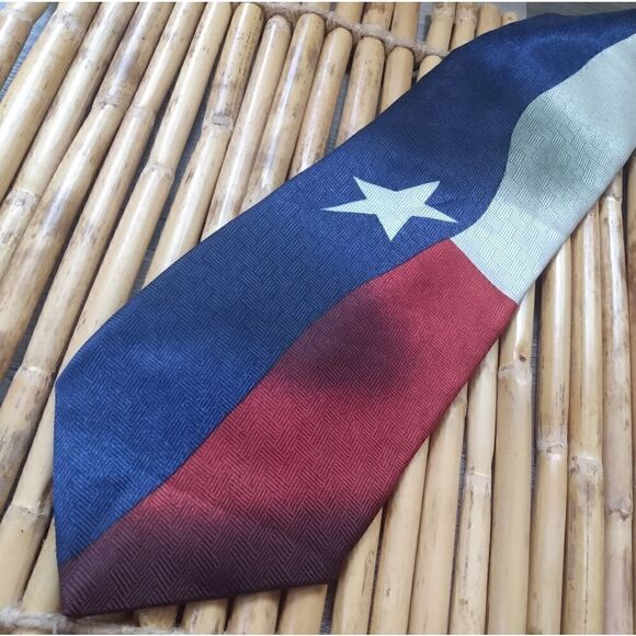 EUC VINTAGE RALPH MARLIN 1998 Red/White/Blue w/Star TEXAS Flag 100% Silk Tie - Picture 9 of 10